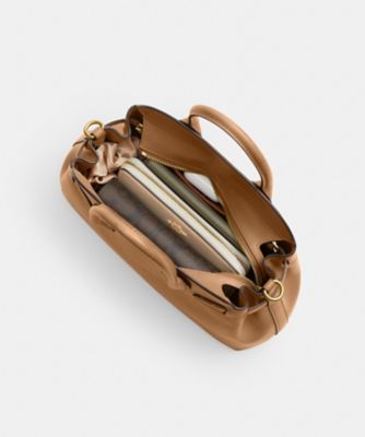 ソフト エンパイア キャリーオール バッグ 28 | COACH/コーチ